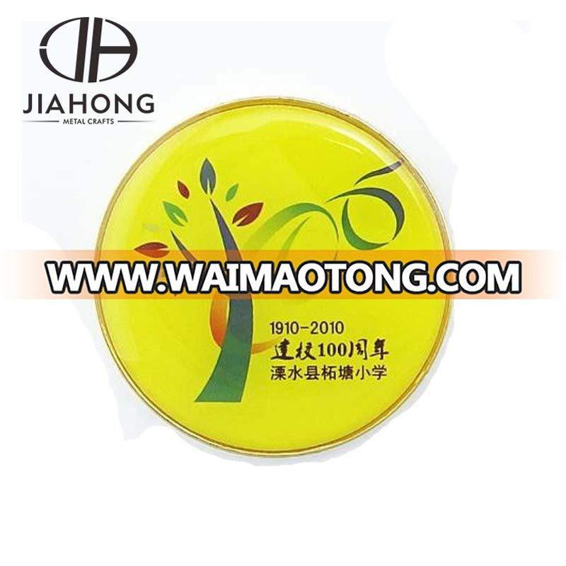 New design Souvenir Yellow printing Magnetic metal badge with logo